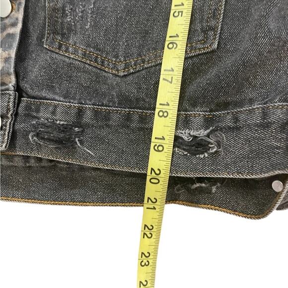 POL Denim JACKET Womens L Black Distressed Long Sleeves Animal Print Patchwork - Picture 11 of 14